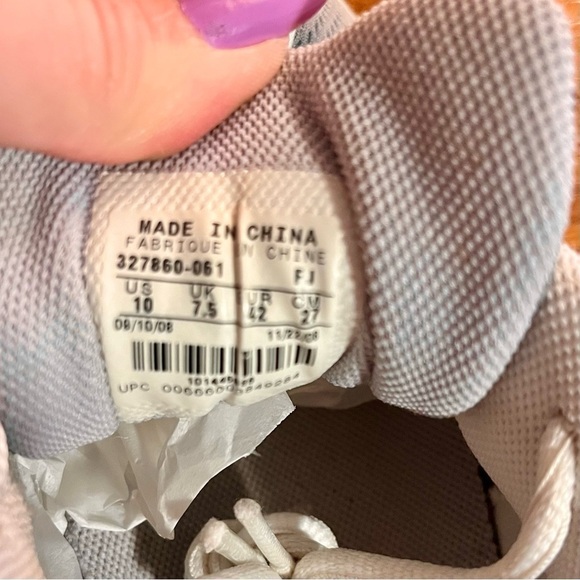 Nike Impact Zone Retro Women
Size 11 Gray Pink Athletic
Running Shoes 327860-061 - Picture 11 of 14